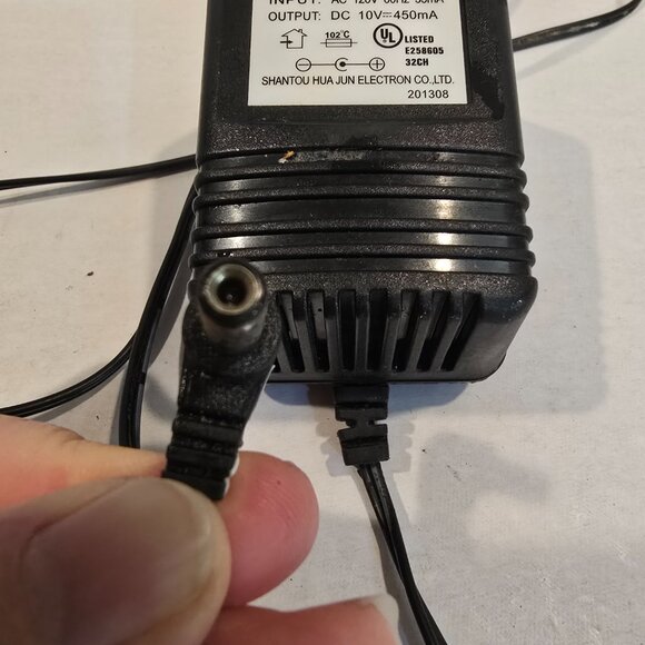 HJ-UL-100450  AC/DC/ Adapter - Picture 8 of 9